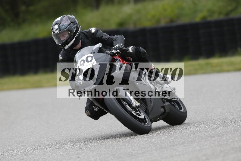 /Archiv-2025/08 20.04.2025 Speer Racing ADR/Gruppe gruen/790